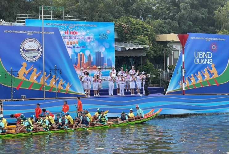 Lễ hội đua ghe ngo Quận 3 lần thứ hai năm 2024