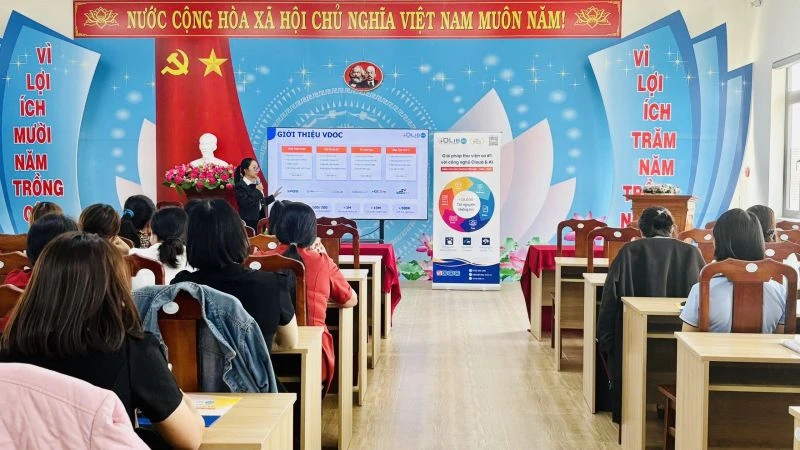 Hội thảo Thư viện số mở ra cơ hội chuyển đổi số giáo dục tại huyện Lâm Hà
