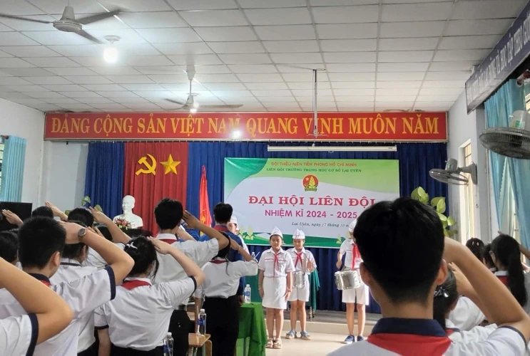 Đại hội Liên đội Trường THCS Lai Uyên nhiệm kì 2024 - 2025