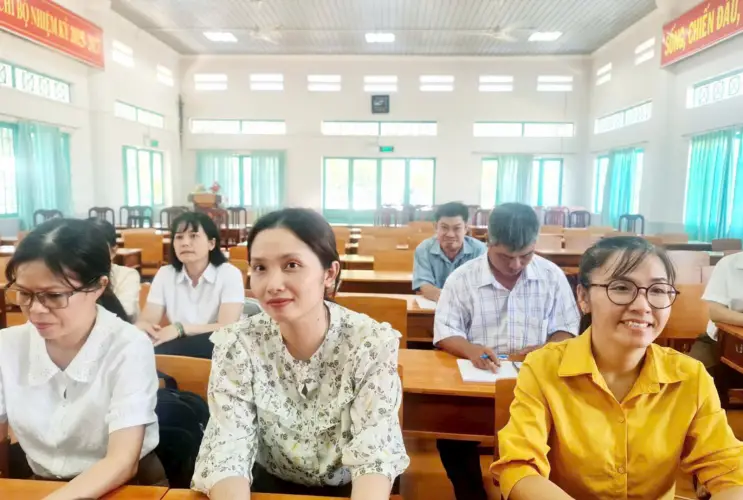 Tập Huấn Thư Viện Số DLib K12 Tại THCS Mạc Đĩnh Chi: Bước Tiến Mới Trong Ứng Dụng Công Nghệ Giáo Dục