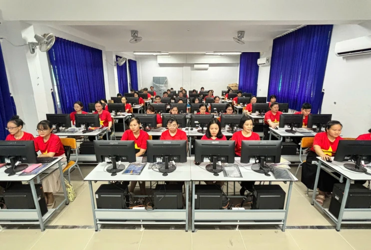 Cùng Thầy Trò Trường THCS Nguyễn Văn Cừ Thắp Sáng Lửa Tri Thức Và Tự Hào Dân Tộc Trong Tuần Lễ Đọc Sách Của Thư Viện Số DLib K12