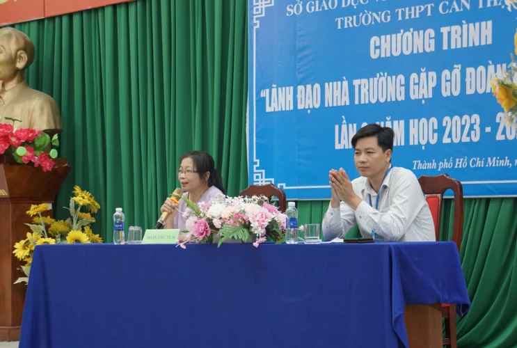 Lãnh đạo Nhà trường gặp gỡ Đoàn viên, học sinh - Lần 2 năm học 2023-2024