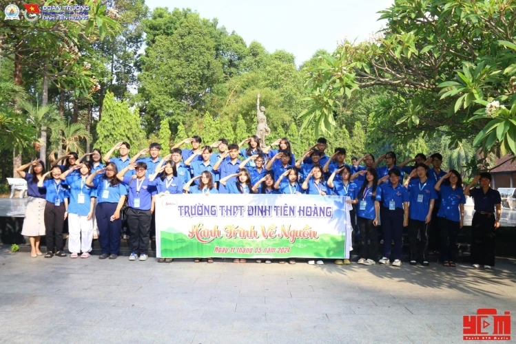 VỀ NGUỒN - HOẠT ĐỘNG CỦA ĐOÀN VIÊN, THANH NIÊN ƯU TÚ