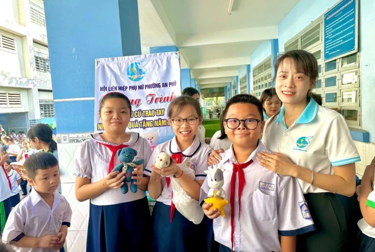 Chương trình “Truyện cũ trao tay, nhận ngay quà tặng” 2023