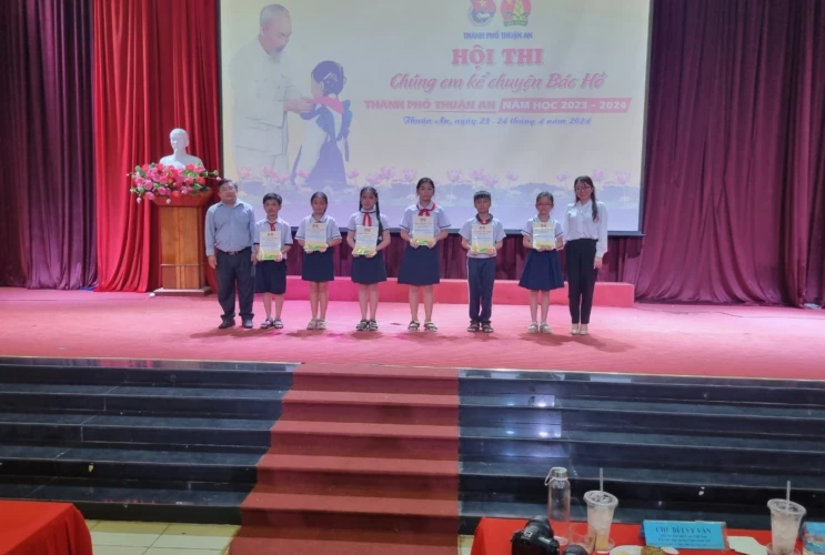 Hội thi “Chúng em kể chuyện Bác Hồ" 2023- 2024