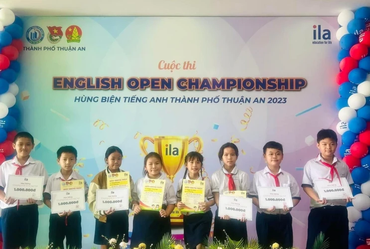 Bán kết hội thi hùng biện tiếng Anh 2024