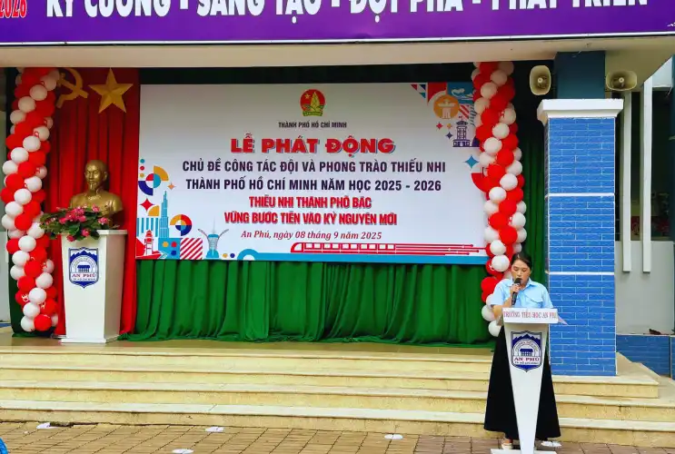 Liên Đội trường Tiểu học An Phú tổ chức Lễ phát động chủ đề công tác Đội năm học 2025–2026