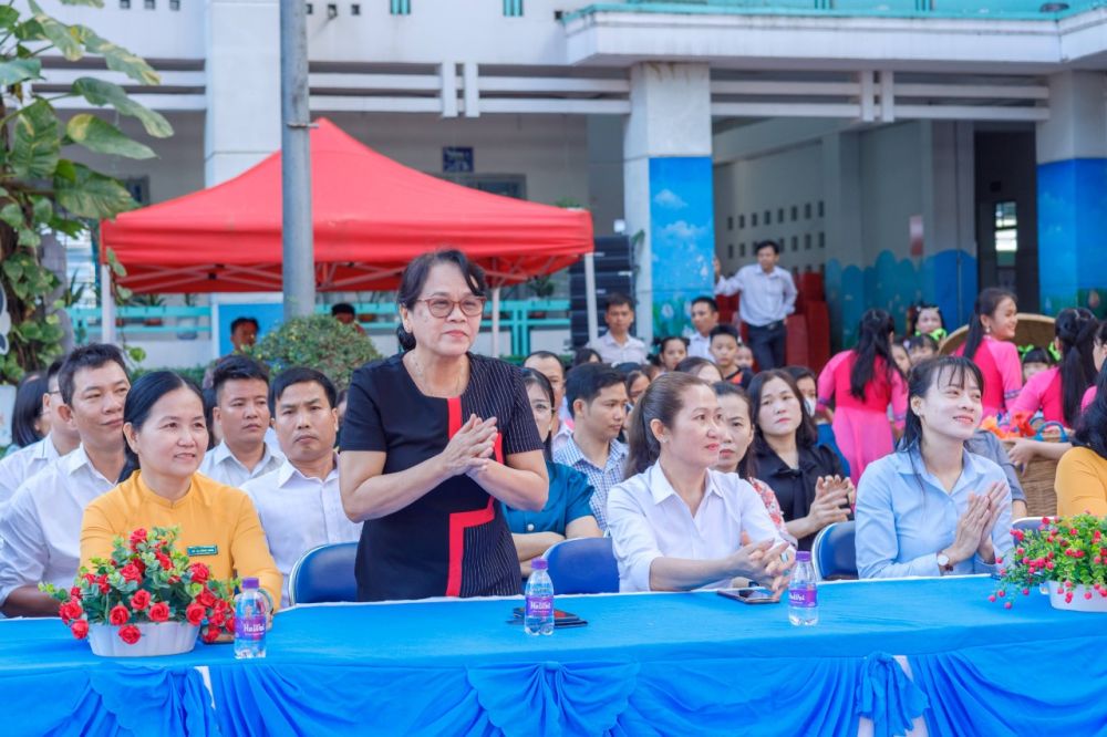 Chương trình "Nắm gạo tình thương 2024"