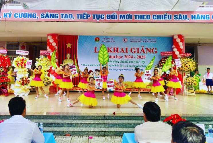 Rộn ràng không khí chào đón năm học mới 2024 - 2025 ​