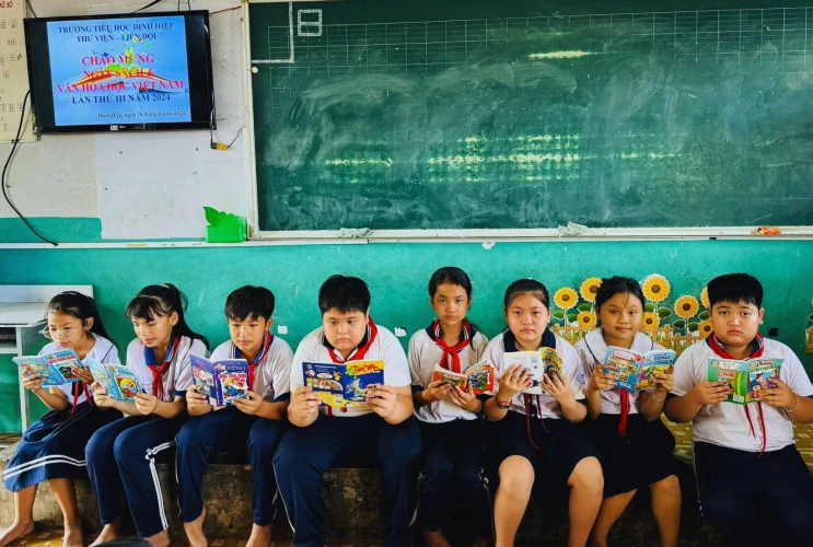 Hưởng ứng ngày hội “Ngày sách và Văn hoá đọc Việt Nam”