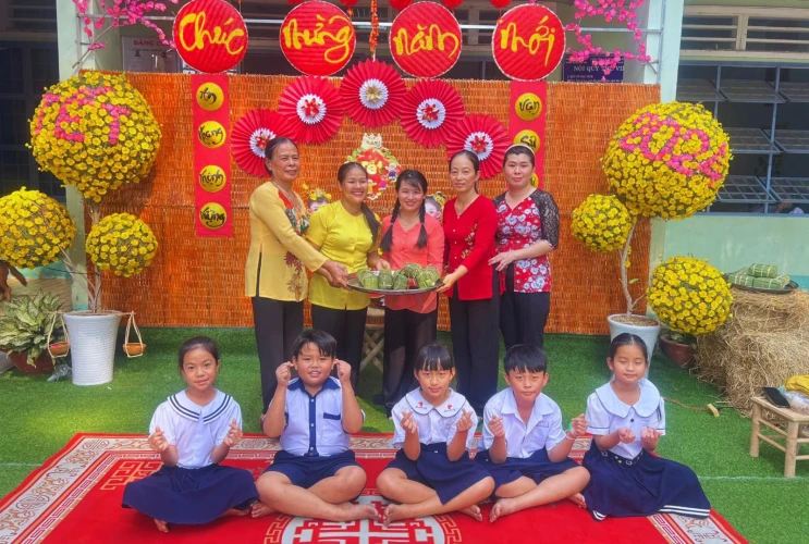 Hoạt động "Mừng Đảng mừng Xuân Giáp Thìn 2024"