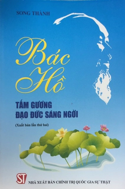 Bác Hồ - Tấm gương đạo đức sáng ngời