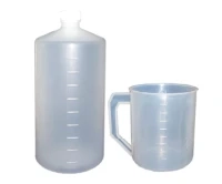 Bộ chai và ca lít