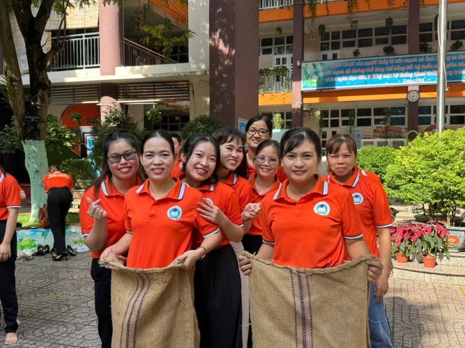 Chào mừng 94 năm ngày Phụ nữ Việt Nam