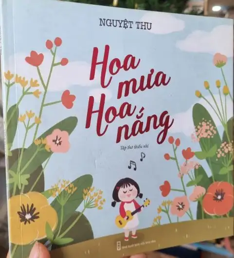 Hoa mưa hoa nắng