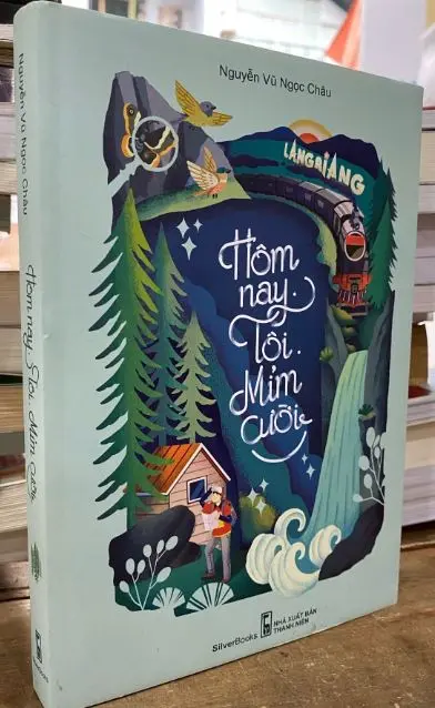 Hôm nay. Tôi. Mỉm cười
