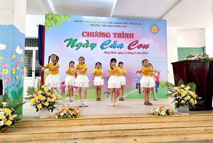 Chương trình “Ngày của con"