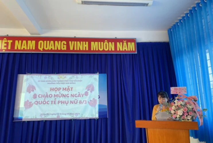 Công đoàn cơ sở trường Tiểu học Kim Đồng tổ chức nhiều hoạt động nhân ngày Quốc tế Phụ nữ 08-03