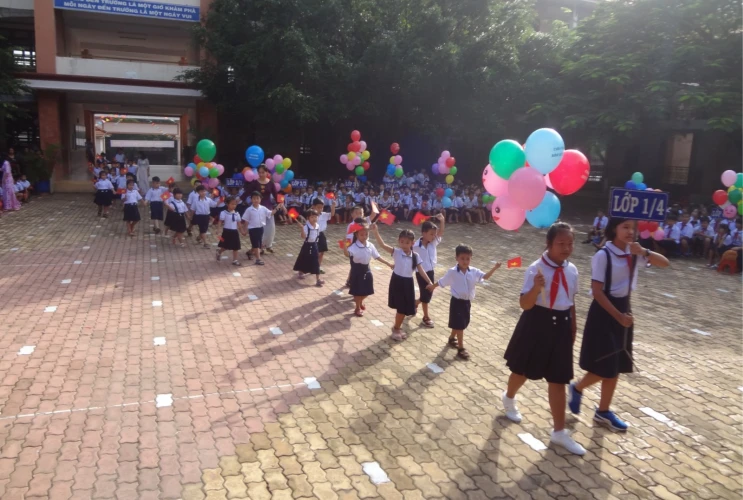 Thông báo tuyển sinh lớp 1 - Năm học: 2022 - 2023