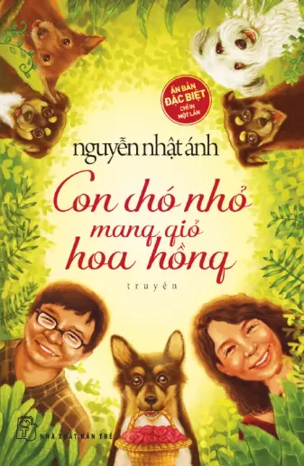Con chó nhỏ mang giỏ hoa hồng