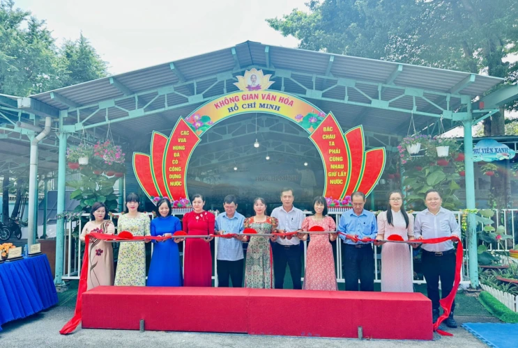 Không gian văn hoá Hồ Chí Minh