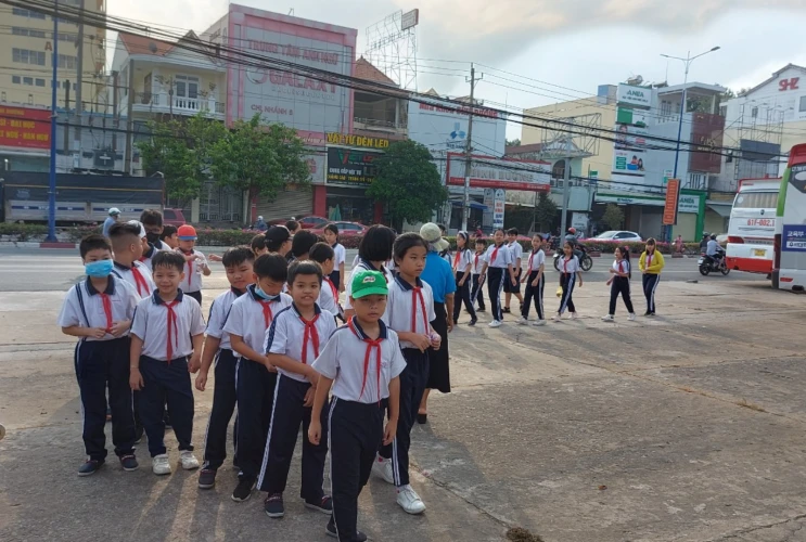 Tham quan Bảo tàng Bình Dương và Nhà tù Phú Lợi