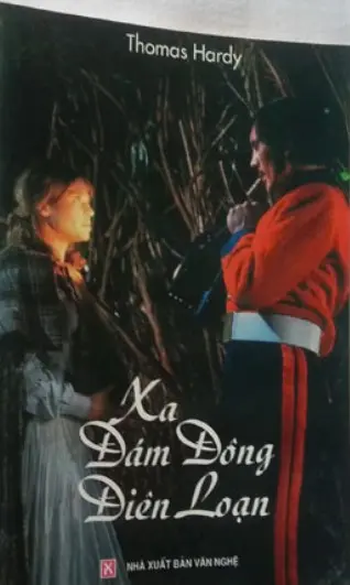 Xa đám đông điên loạn