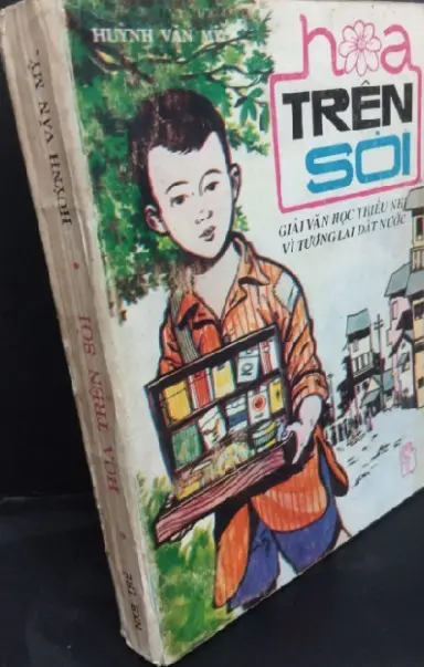 Hoa trên sỏi
