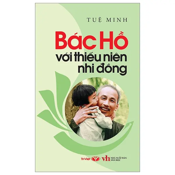 Bác Hồ với thiếu niên nhi đồng