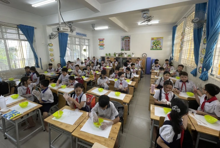 Chương trình "Giờ ra chơi trải nghiệm sáng tạo"