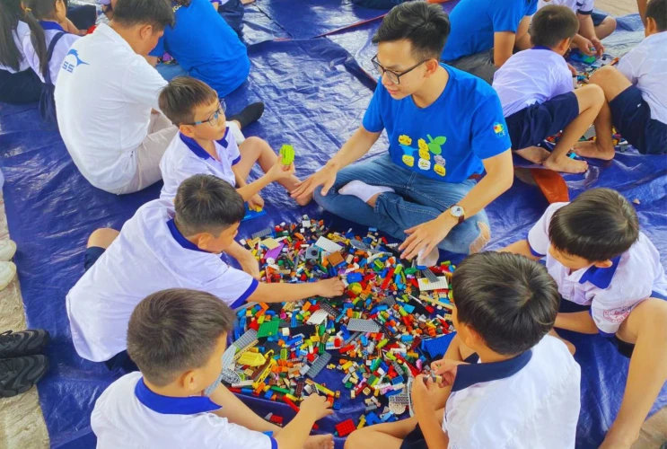 Hoạt động Lego giờ ra chơi trải nghiệm