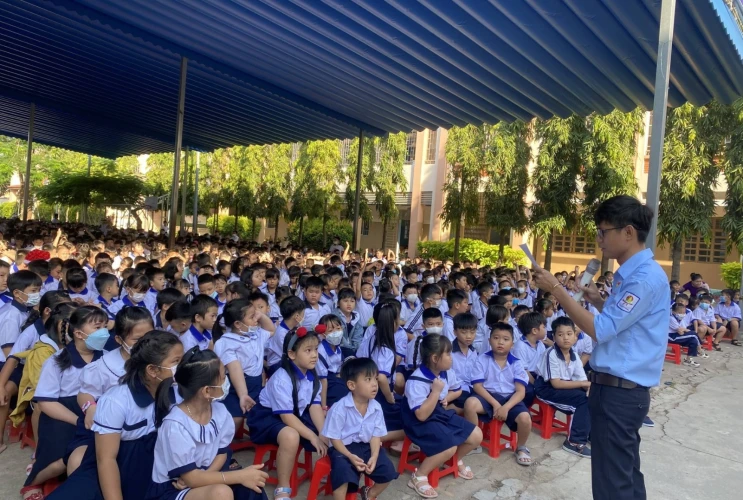 Cuộc thi Tem Bưu chính năm 2024 của Trường Tiểu học Tân Vĩnh Hiệp A