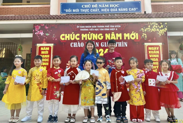 Hội vui xuân Giáp Thìn 2024 Trường Tiểu học Tân Vĩnh Hiệp A