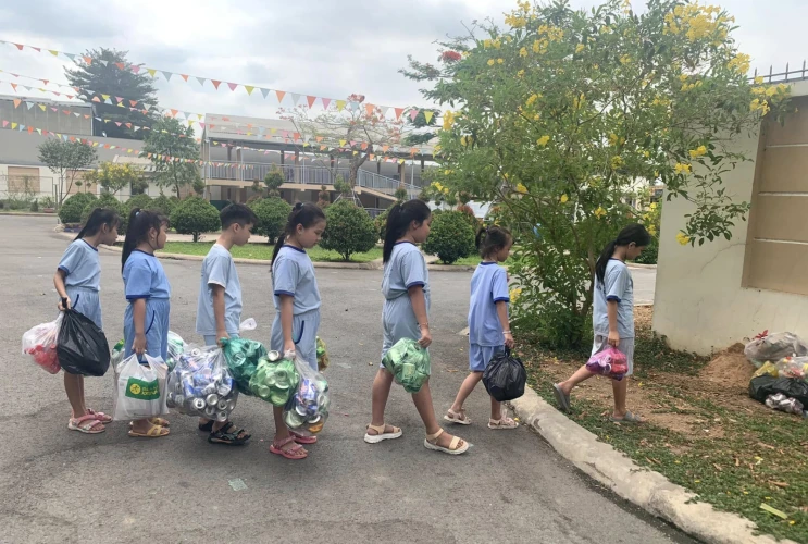 Thực hiện phát động phong trào "Kế hoạch nhỏ"