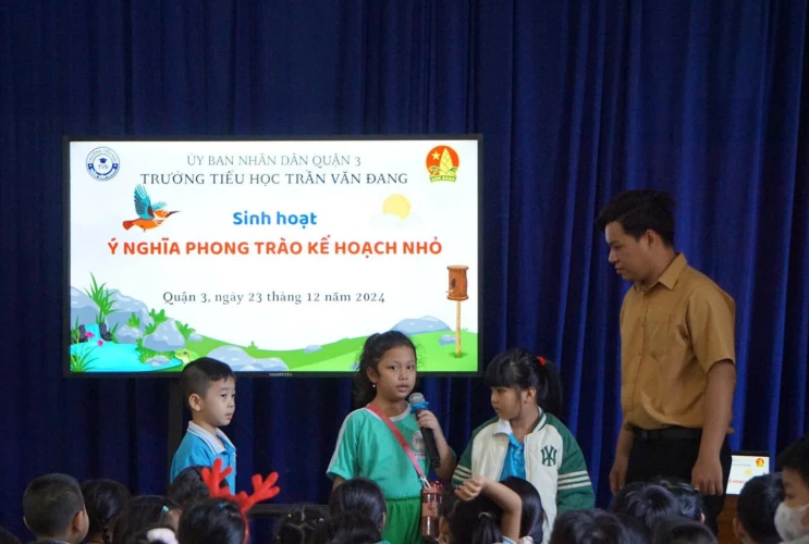 Sinh hoạt ý nghĩa phong trào Kế hoạch nhỏ