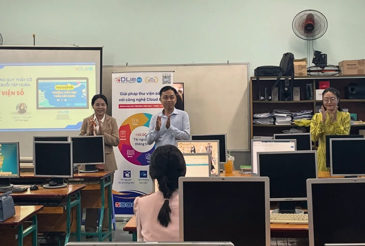 Buổi tập huấn tại trường Tiểu học Trần Văn Đang - Thành phố Hồ Chí Minh