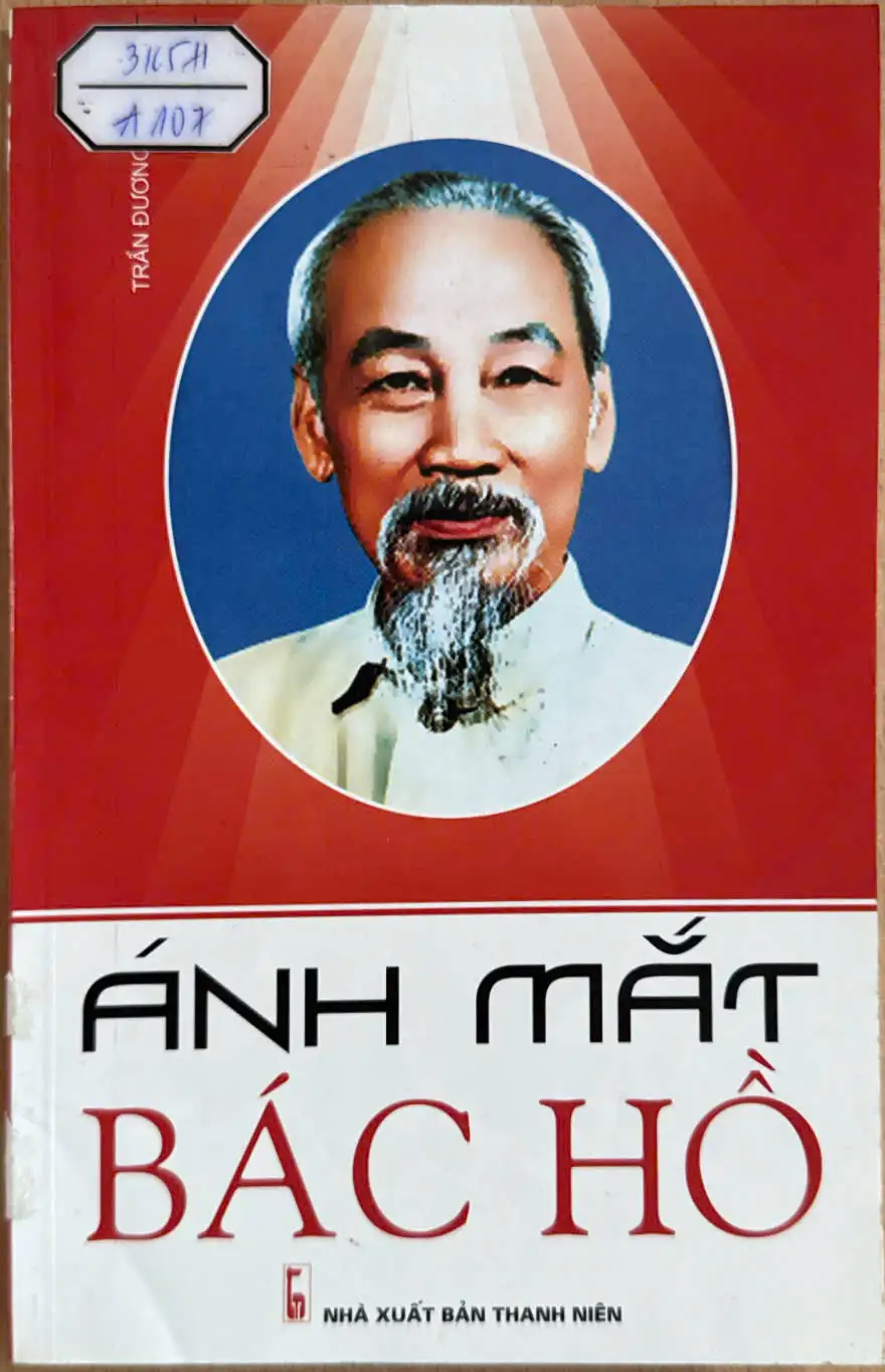 Ánh mắt Bác Hồ