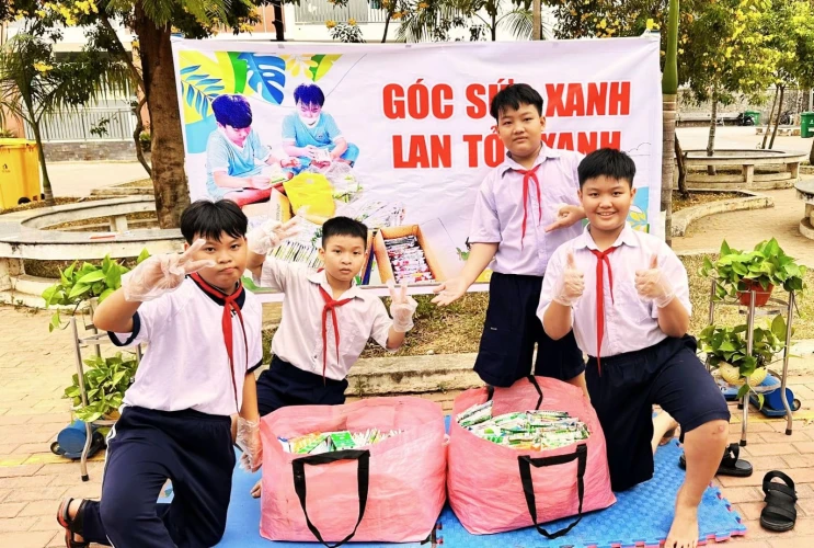 Phát động phong trào thu gom, tái chế vỏ hộp sữa năm học 2024-2025