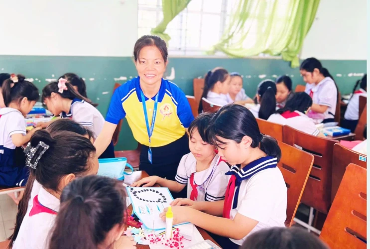 Mô hình "Giờ ra chơi trải nghiệm sáng tạo"