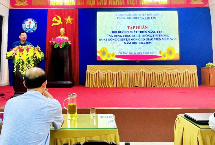 Huế: Tập huấn bồi dưỡng, phát triển năng lực ứng dụng CNTT trong tổ chức hoạt động chuyên môn cho GV mầm non, năm học 2024-2025