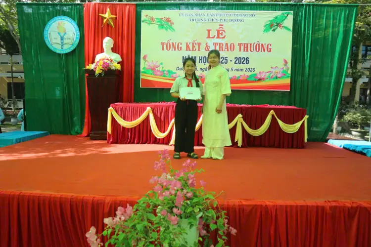 Lễ tổng kết Trường THCS Phú Dương - Khép lại năm học bằng niềm tự hào và khát vọng