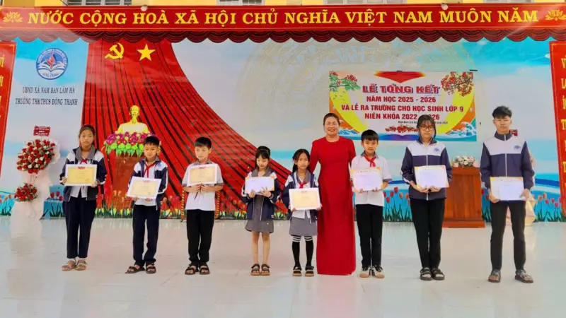 Khép lại hành trình tuổi học trò tại Trường TH&THCS Đông Thanh với nhiều cảm xúc đáng nhớ