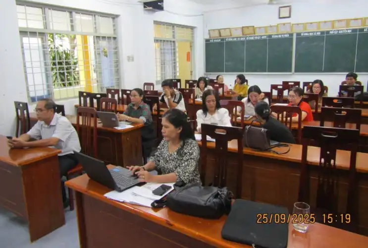 Trường THCS Phước Lộc Bắt Nhịp Chuyển Đổi Số Với Thư Viện Số DLib K12