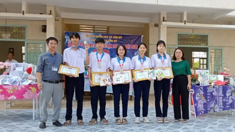 Sôi Nổi Ngày Hội Đọc Sách Tại Trường THCS Sơn Mỹ