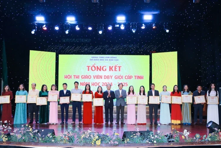 “Giáo viên dạy giỏi cấp tỉnh” năm học 2024-2025