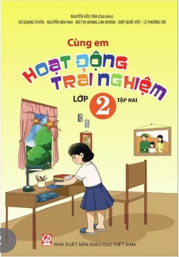 Cùng em hoạt động trải nghiệm lớp 2 - Tập hai