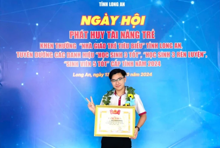 Cậu học trò đam mê tiếng Anh