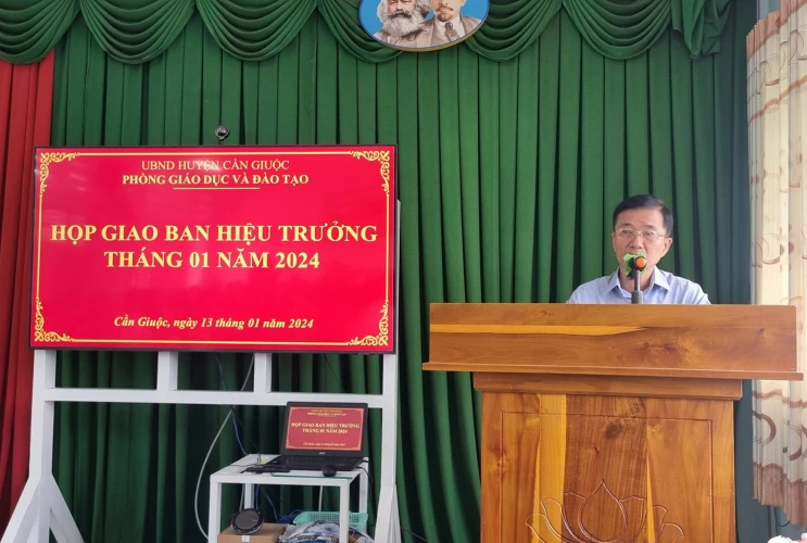 Phòng Giáo dục và Đào tạo Huyện tổ chức hội nghị đánh giá sơ kết học kì 1 năm học 2023 - 2024