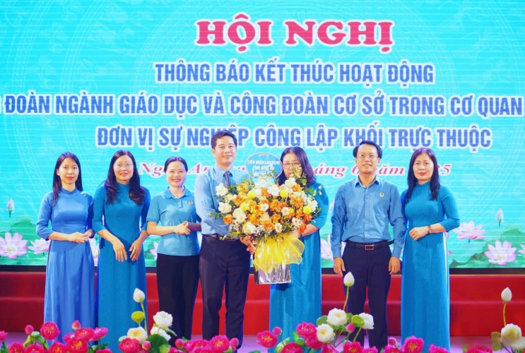 Kết thúc và chuyển giao hoạt động các cơ sở trực thuộc Công đoàn ngành Giáo dục tỉnh Nghệ An