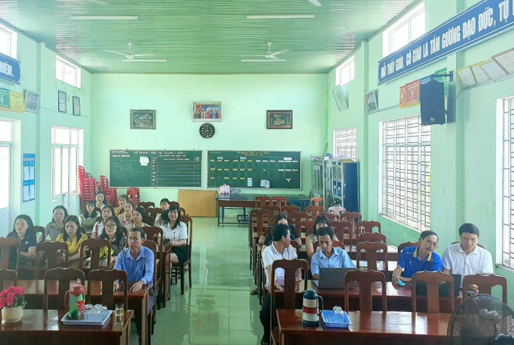 Trường THCS Phan Đình Phùng: Sẵn Sàng Đổi Mới Với Thư Viện Số DLib K12